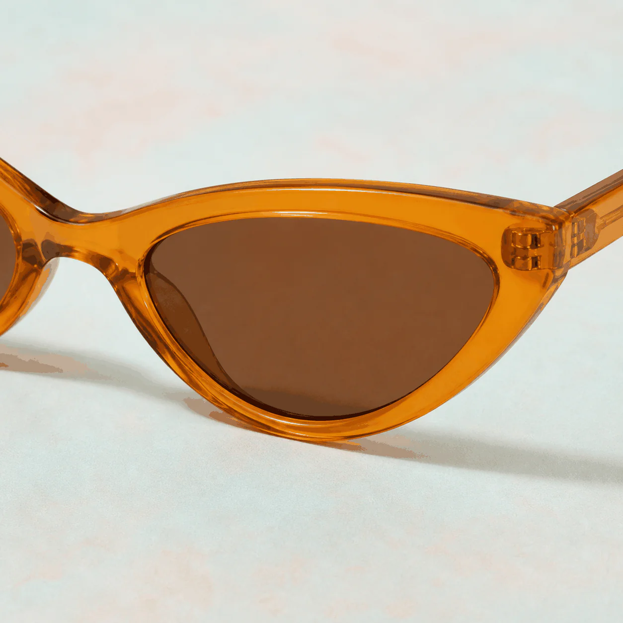 Archive Cat Eye Sunglasses - Amber construction view