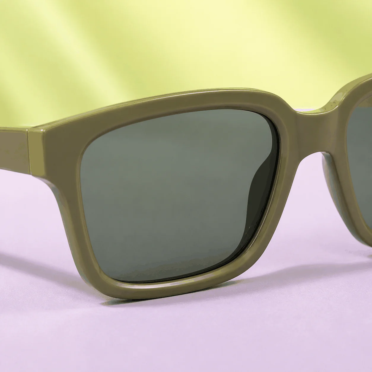 Avenue Square Sunglasses - Olive construction view