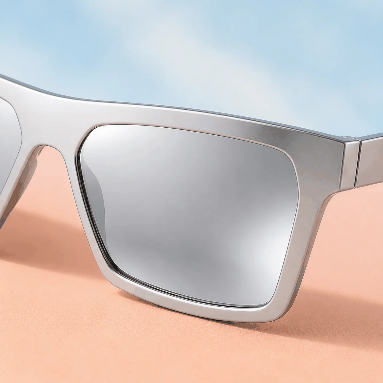 Flash Square Sunglasses - Silver construction view