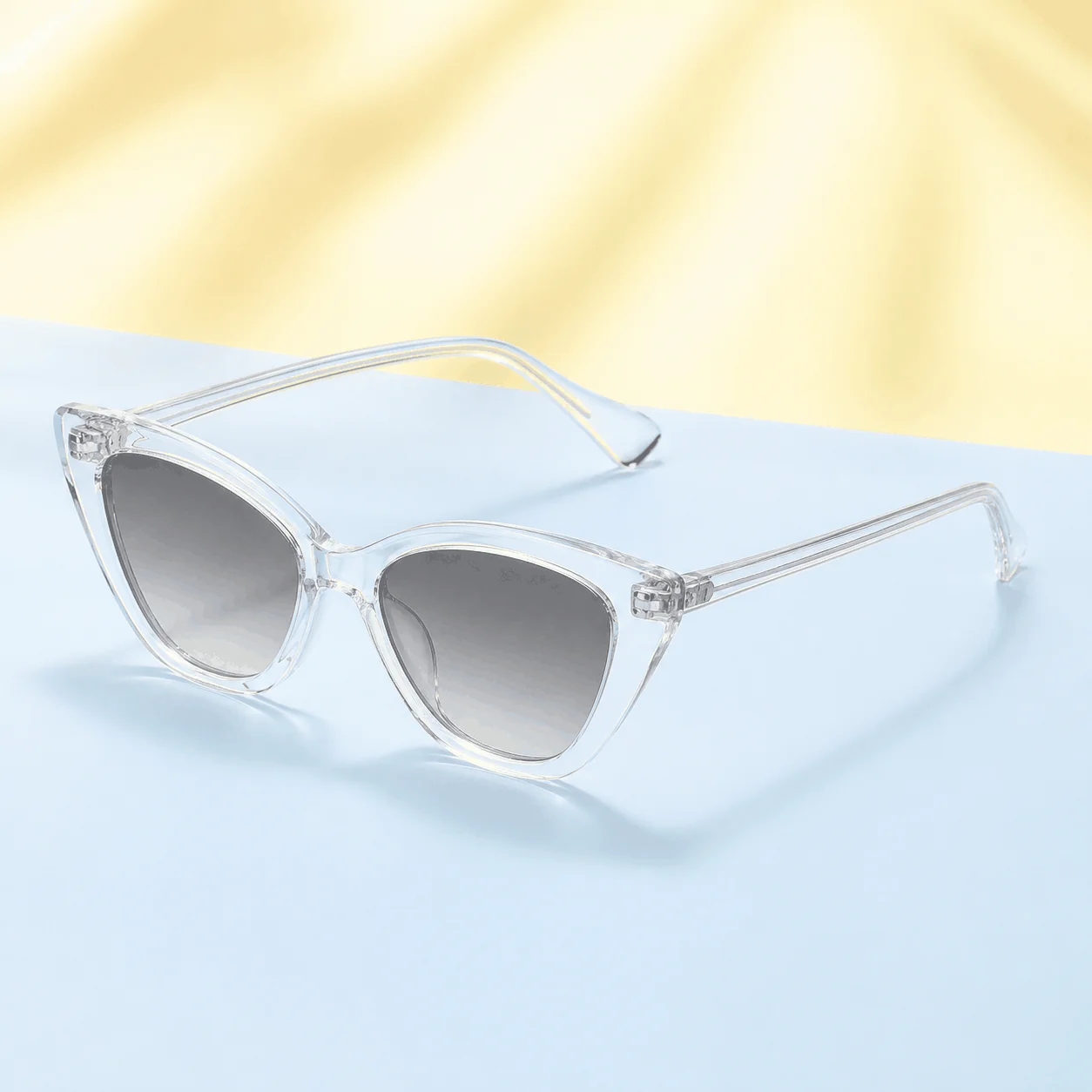 Halo Cat Eye Sunglasses - Crystal