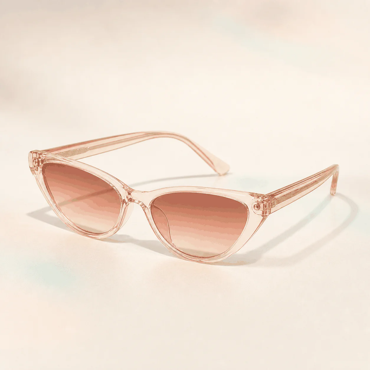 Luna Cat Eye Sunglasses - Champagne material detail