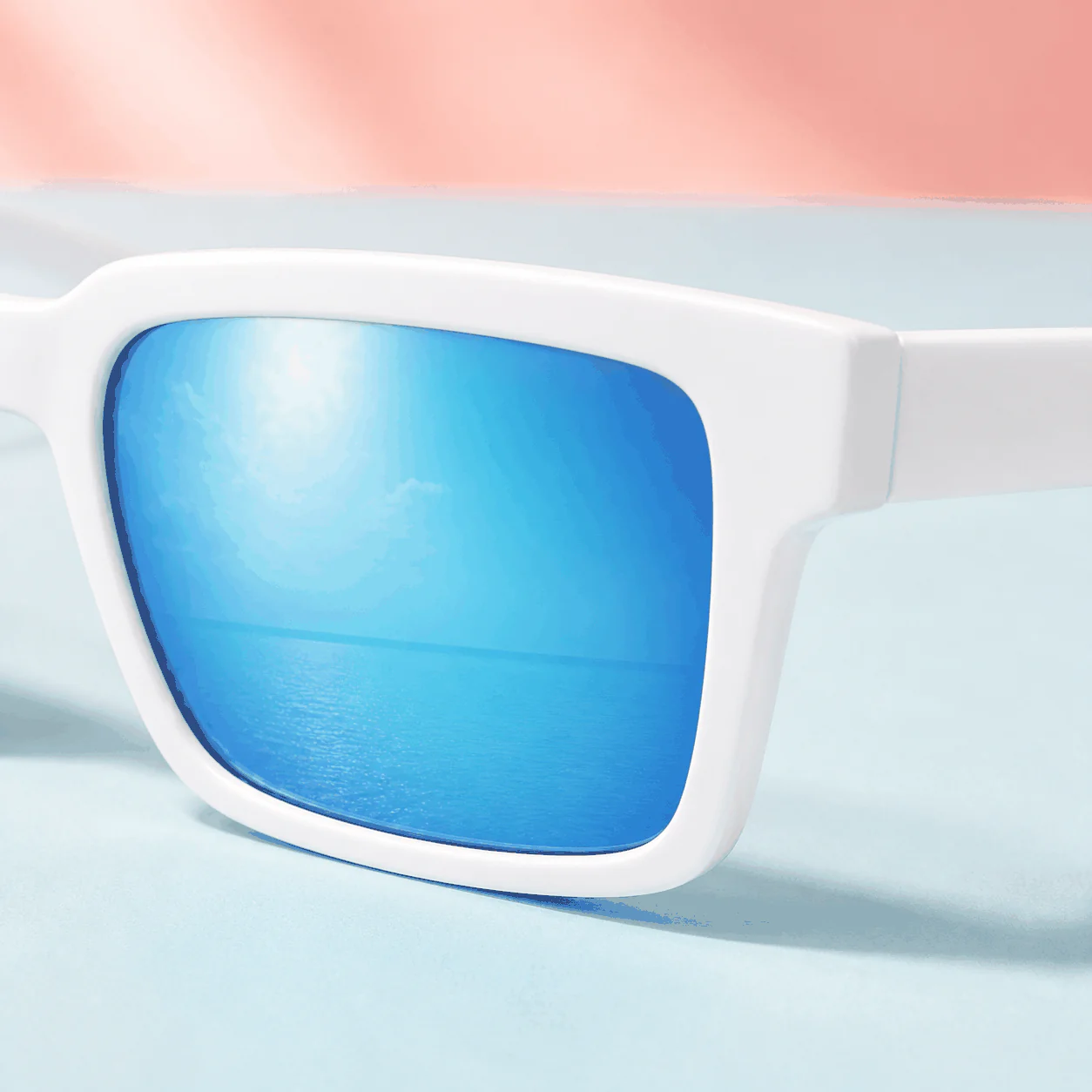 Poolside Square Sunglasses - White construction view