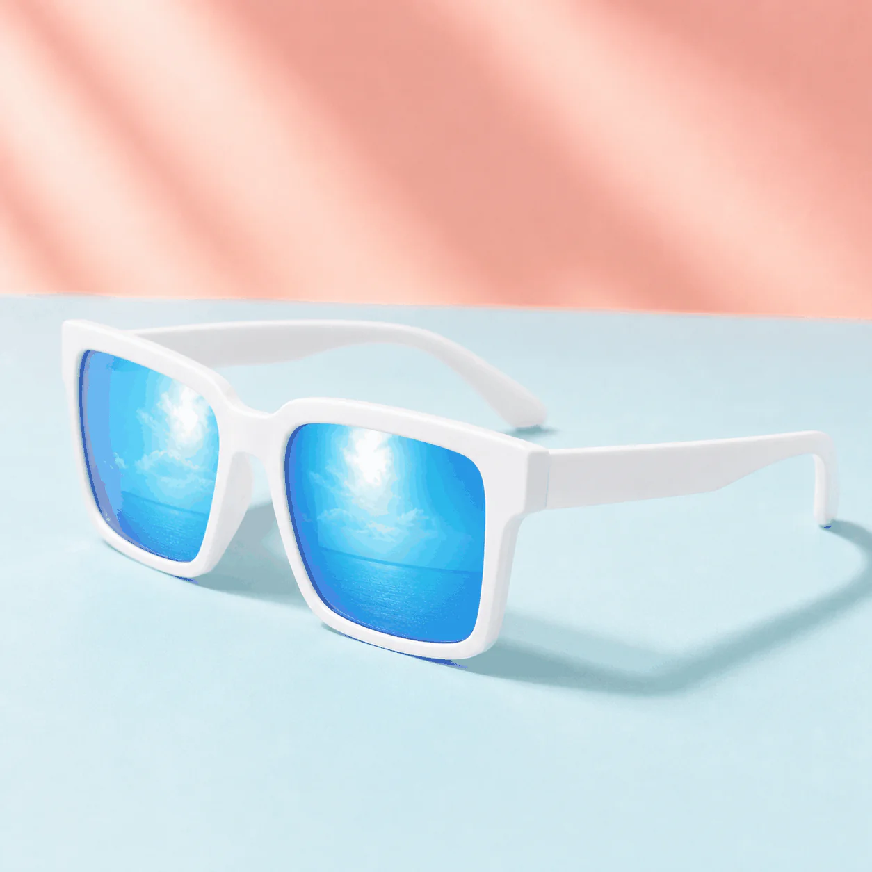 Poolside Square Sunglasses - White material detail
